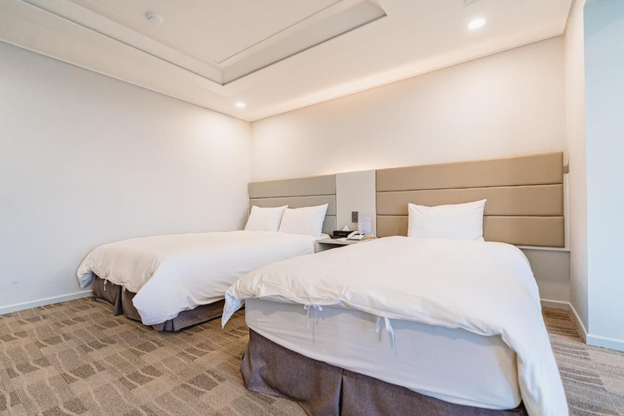 โคคูน ทัวริสต์ โฮเทล แอวอล เชจู Hotel เมืองเชจู ภายนอก รูปภาพ